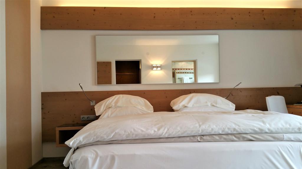 Hotel Vergeiner Seefeld in Tirol Room photo